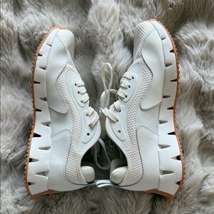 Reebok White and Gray Running Shoes